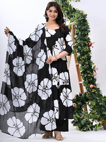 Floral Printed Sweetheart Neck Pure Cotton Kurta With Trousers & Dupatta