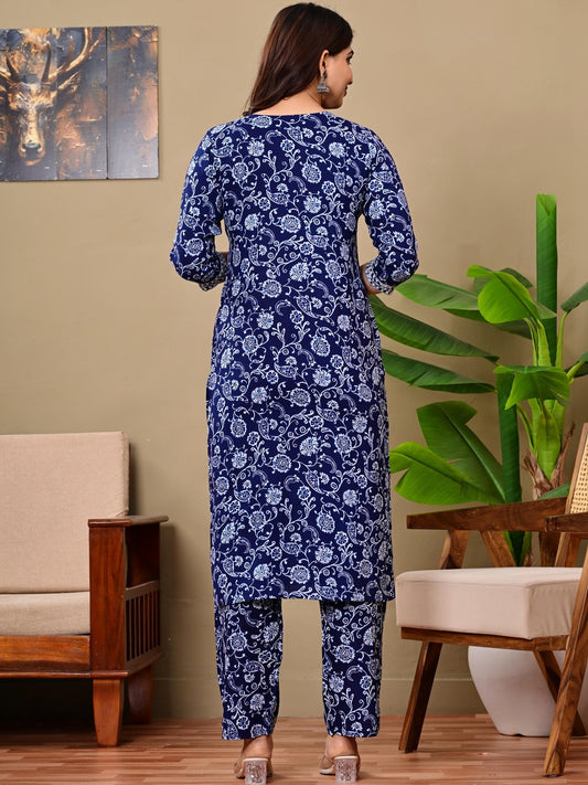 Women Ethnic Motifs Printed Regular Thread Work Kurta with Trousers & With Dupatta