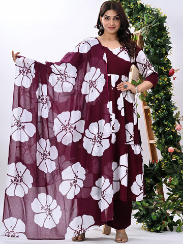 Floral Printed Sweetheart Neck Pure Cotton Kurta With Trousers & Dupatta